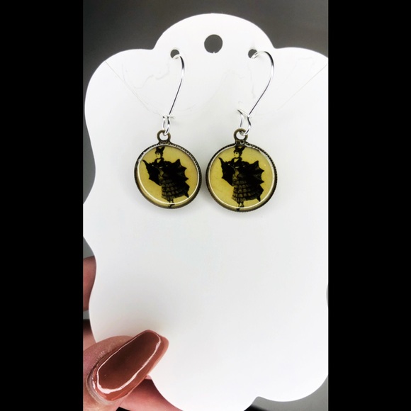 ♡ 2 for 20$ ♡ Halloween Earrings - Picture 1 of 2